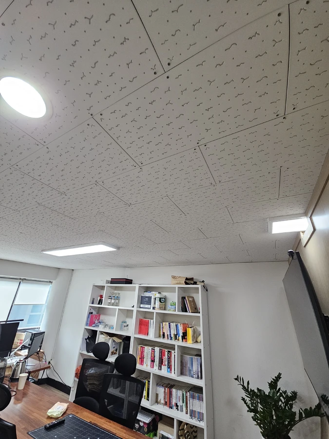 경기 성남시 분당구 간접조명 시공 후 — 강남사무실 / 낡고 오래된 형광등 / LED 전문 설치
